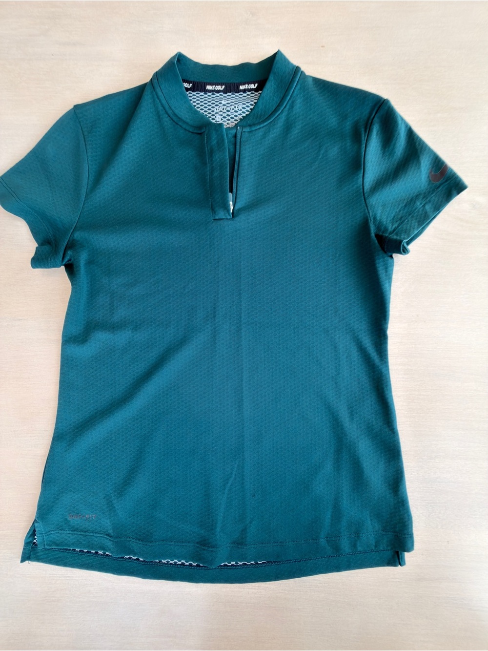 Nike Women’s Teal Zip-Front Short Sleeve Golf Top - Size Small
